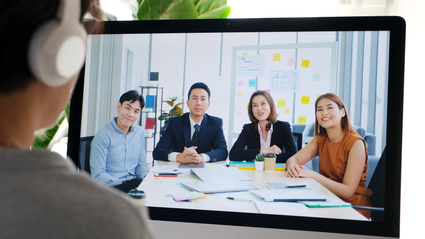 Business Executives Save Time and Money with Remote Simultaneous Interpretation